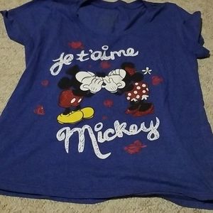 Disney Mickey mouse and minnie mouse shirt